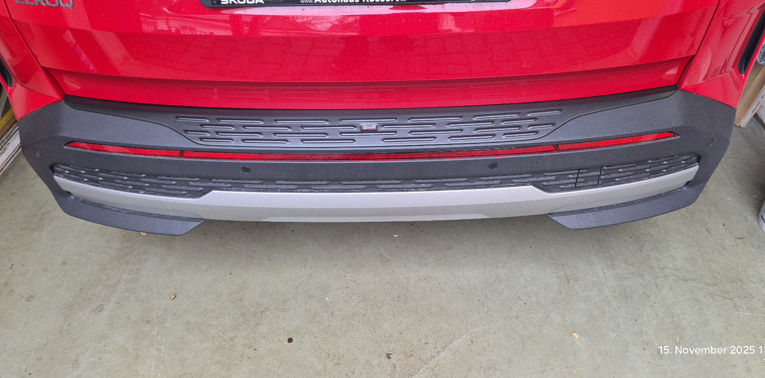 RS Reflektoren und Milotec Ladekanten Abdeckung