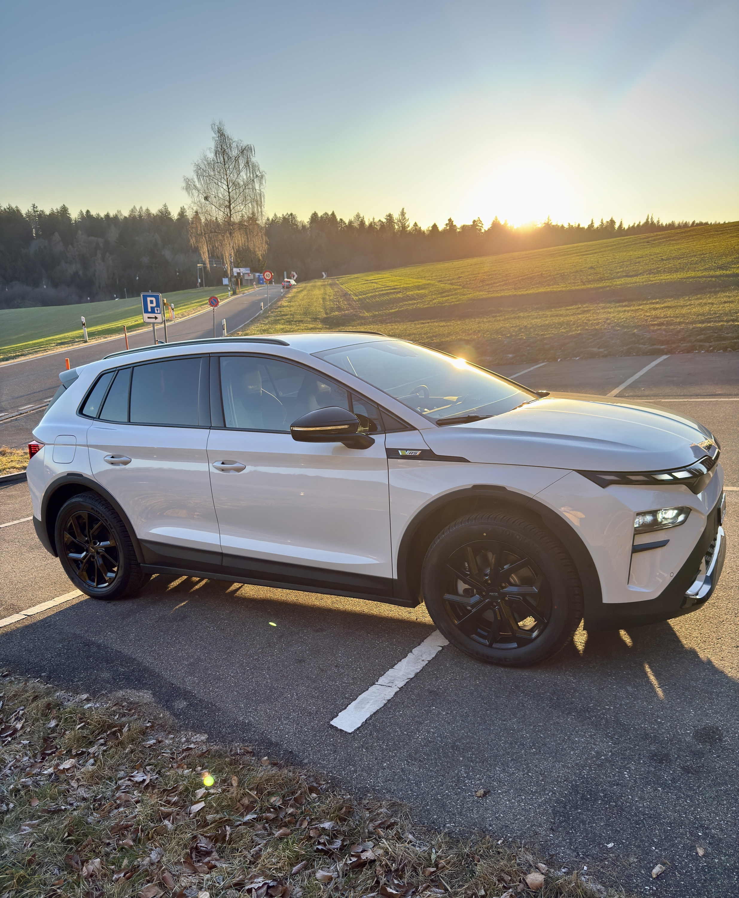 Elroq vRS Moon-Weiss Metallic