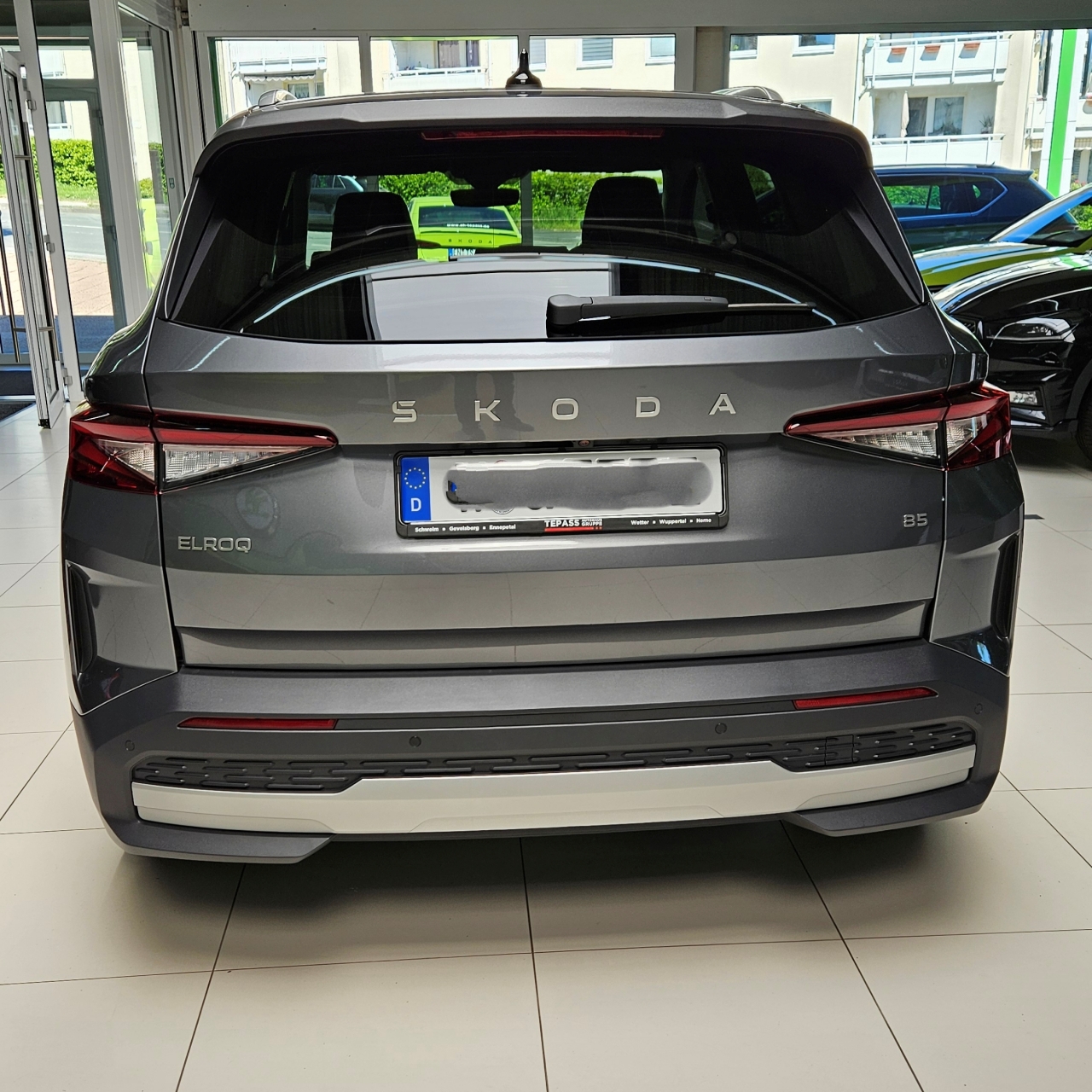 Elroq 85, Graphite-Grau Metallic, Loft, 20" Vega, Clever, Sport, Transport